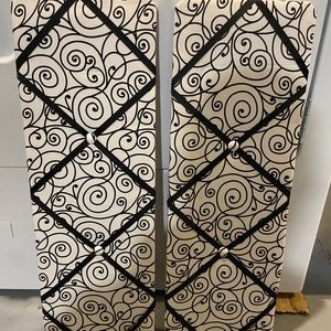 Black and white Memo board